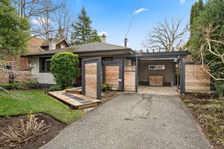 Photo 1: 1907 Brighton Ave in Victoria: Vi Fairfield East House for sale : MLS®# 895926