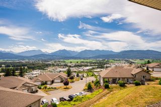 Photo 37: 124 8590 SUNRISE Drive in Chilliwack: Chilliwack Mountain Townhouse for sale in "Maple Hills" : MLS®# R2794365