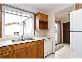 Photo 3: 3439 30A Avenue SE in Calgary: West Dover House for sale : MLS®# C3647470
