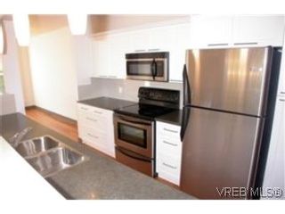 Photo 3:  in VICTORIA: SE Maplewood Condo for sale (Saanich East)  : MLS®# 462083