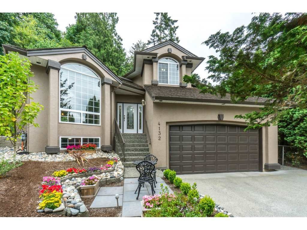 Main Photo: 4132 BELANGER Drive in Abbotsford: Abbotsford East House for sale : MLS®# R2294976