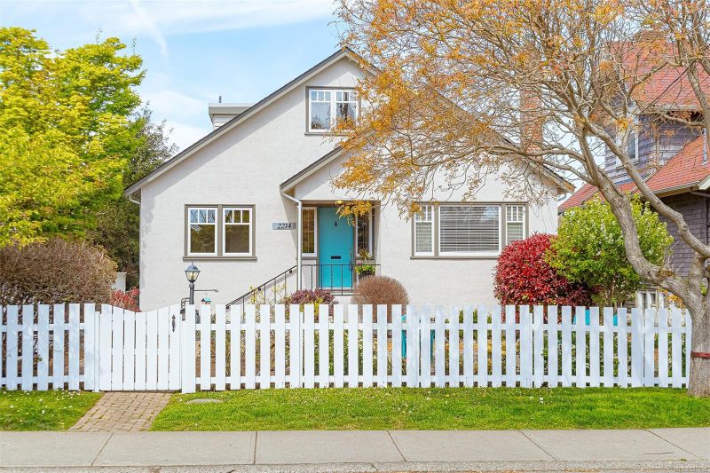 FEATURED LISTING: 2214 McNeill Ave Oak Bay