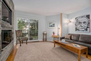 Photo 6: 1 1450 CHESTERFIELD AVENUE in Mountainview: Home for sale : MLS®# R2201153