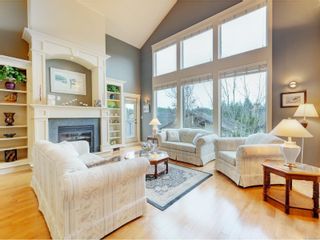 Photo 1: 10 630 Brookside Rd in Colwood: Co Latoria Row/Townhouse for sale : MLS®# 955064