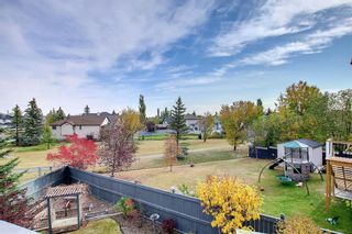 Photo 14: 32 Somerglen Heath SW in Calgary: Somerset Detached for sale : MLS®# A2005213