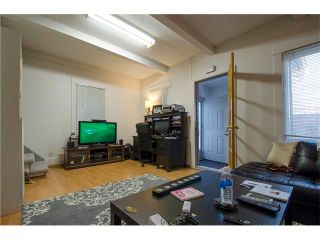 Photo 3: 2418 22 Avenue SW in Calgary: Richmond Park_Knobhl House for sale : MLS®# C4033274
