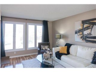 Photo 2: 51 Sparrow Road in Winnipeg: Charleswood Residential for sale (1G) 