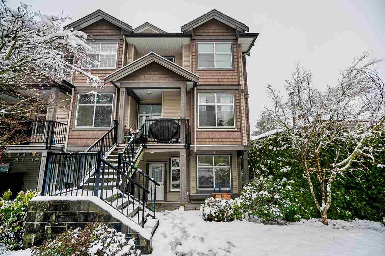 Main Photo: 101 7333 16TH Avenue in Burnaby: Edmonds BE Townhouse for sale (Burnaby East)  : MLS®# R2428577