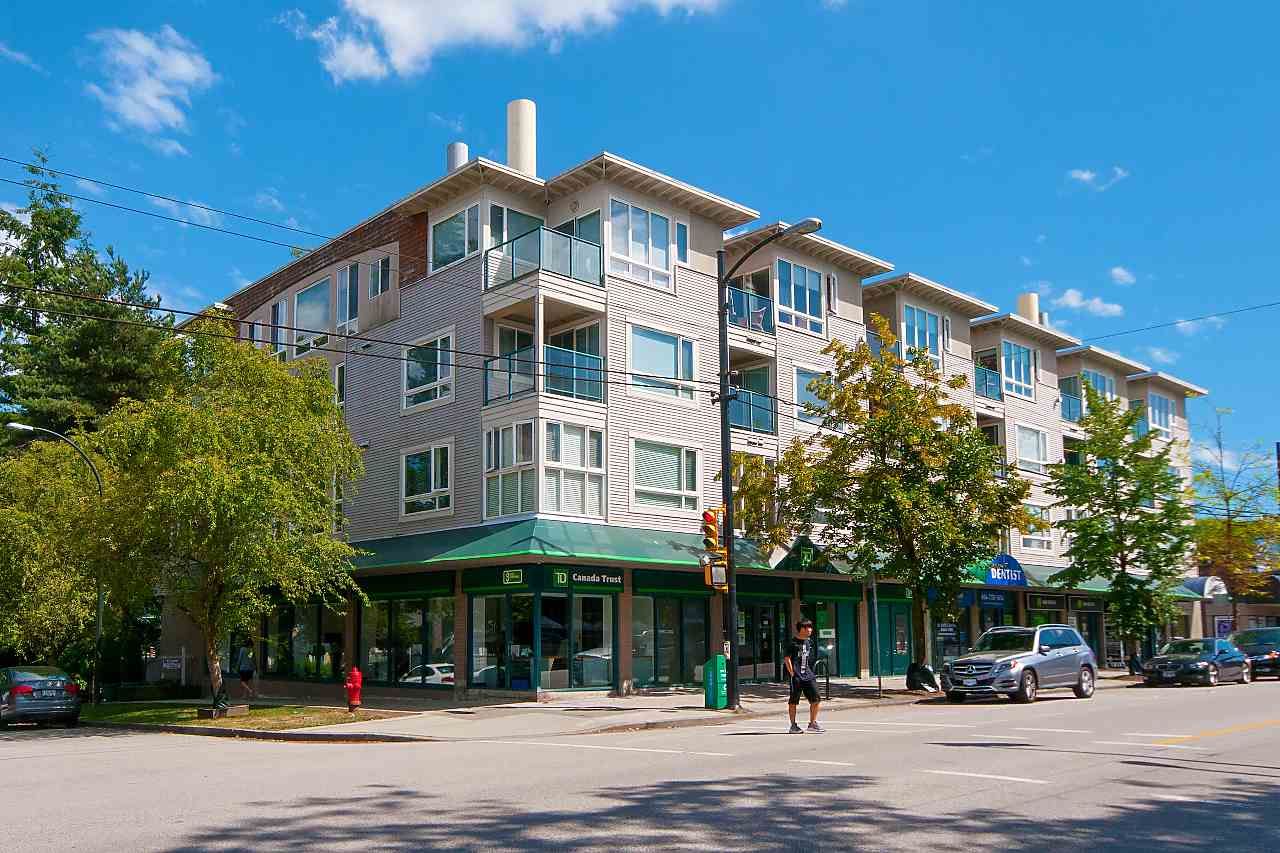 Main Photo: 205 3590 W 26TH Avenue in Vancouver: Dunbar Condo for sale in "DUNBAR HEIGHTS" (Vancouver West)  : MLS®# R2301689