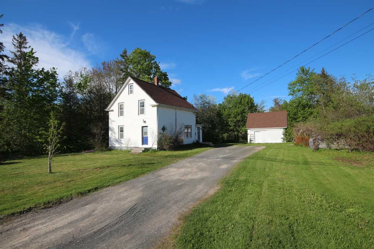 Main Photo: 1894 HIGHWAY 359 in Centreville: 404-Kings County Residential for sale (Annapolis Valley)  : MLS®# 202009040