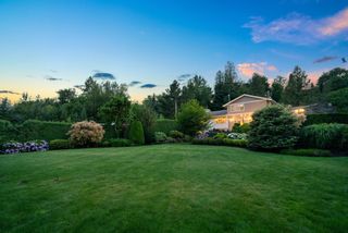 Photo 38: 2419 SUNRISE PARK Drive in Abbotsford: Abbotsford East House for sale in "Sunrise Park" : MLS®# R2809334