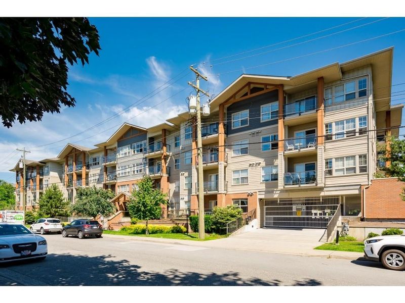 FEATURED LISTING: 209 - 20219 54A Avenue Langley