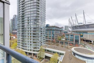 Photo 4: 1107 939 EXPO Boulevard in Vancouver: Yaletown Condo for sale (Vancouver West)  : MLS®# R2679828