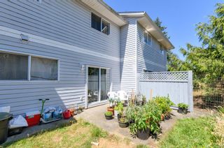 Photo 18: 4 768 Robron Rd in Campbell River: CR Campbell River Central Row/Townhouse for sale : MLS®# 911032