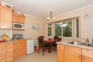 Photo 11: 5886 ANGUS Place in Surrey: Cloverdale BC House for sale (Cloverdale)  : MLS®# R2080499