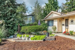 Photo 32: 935 Lakeview Ave in Saanich: SE Lake Hill House for sale (Saanich East)  : MLS®# 887346