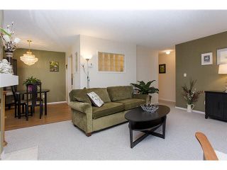 Photo 6: 106 5800 COONEY Road in Richmond: Brighouse Condo for sale : MLS®# V1076643