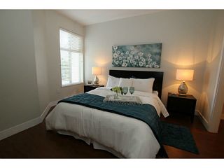 Photo 8: 305 2330 SHAUGHNESSY Street in Port Coquitlam: Central Pt Coquitlam Condo for sale : MLS®# V983643