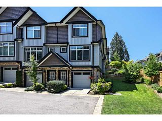 Photo 1: 14 6299 144TH Street in Surrey: Sullivan Station Townhouse for sale in "Altura" : MLS®# F1442845