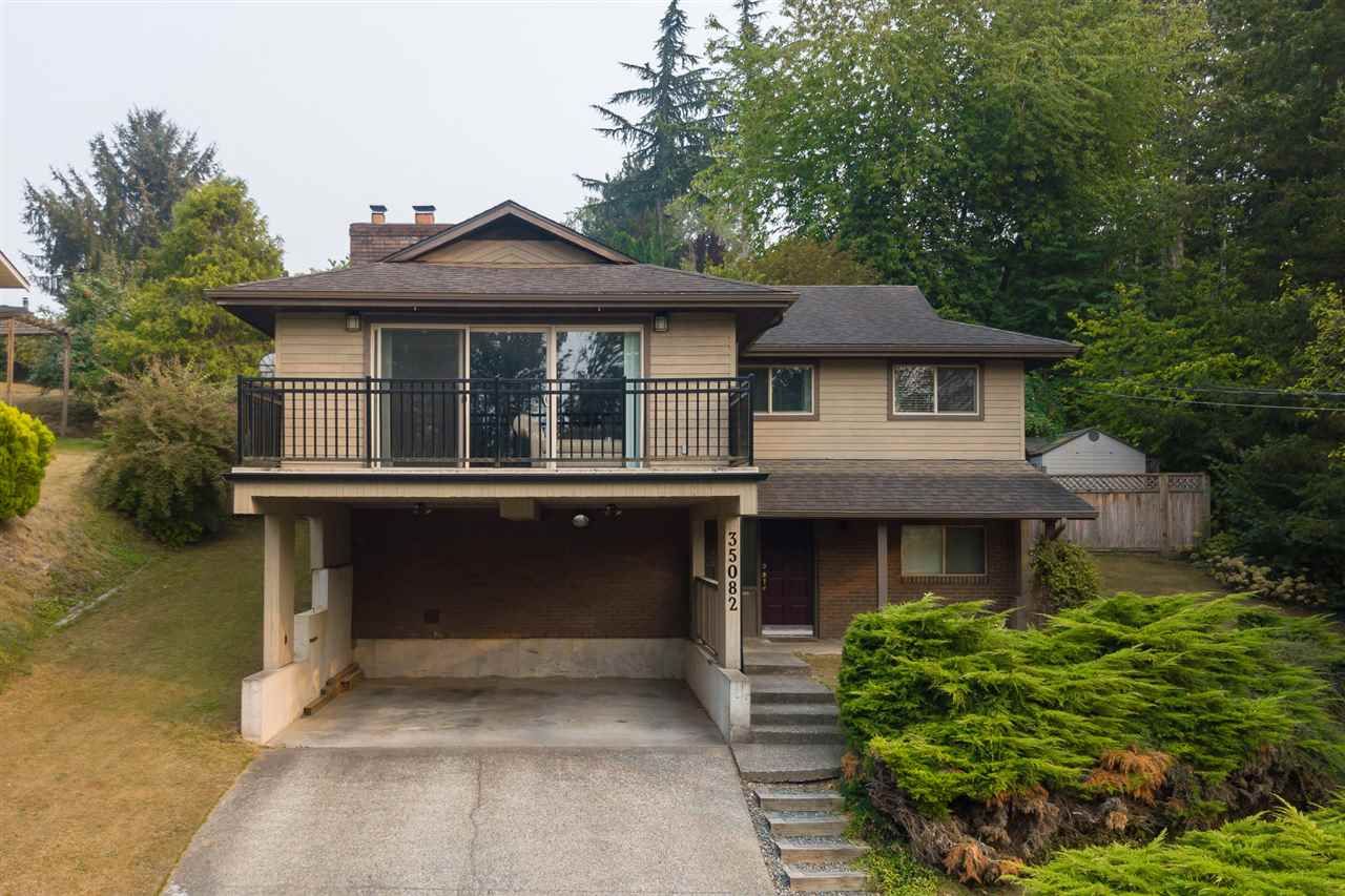 Main Photo: 35082 HIGH Drive in Abbotsford: Abbotsford East House for sale : MLS®# R2356468
