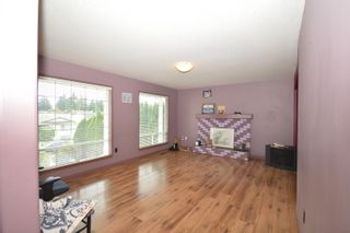 Photo 3: 32643 CHEHALIS Drive in Abbotsford: Abbotsford West House for sale : MLS®# R2813668