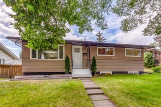 Photo 1: 8911 Ancourt Road SE in Calgary: Acadia Detached for sale : MLS®# A1255994