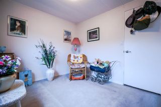 Photo 17: 2176 CUMBRIA Drive in Surrey: King George Corridor Manufactured Home for sale in "Cranley Place" (South Surrey White Rock)  : MLS®# R2150263