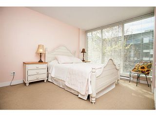 Photo 12: 1405 W 7TH Avenue in Vancouver: Fairview VW Townhouse for sale in "Siena of Portico" (Vancouver West)  : MLS®# V1060157
