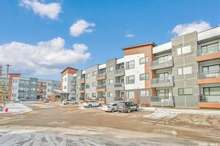 Photo 2: 307 105 Willis Crescent in Saskatoon: Stonebridge Residential for sale : MLS®# SK958914