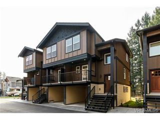 Photo 2: 106 990 Rattanwood Pl in VICTORIA: La Happy Valley Row/Townhouse for sale (Langford)  : MLS®# 711627