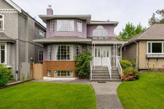 Photo 3: 107 W 23RD Avenue in Vancouver: Cambie House for sale (Vancouver West)  : MLS®# R2695592