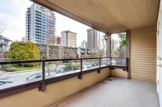 Photo 26: 206 1535 CHESTERFIELD Avenue in North Vancouver: Central Lonsdale Condo for sale in "Kensington Court" : MLS®# R2753708