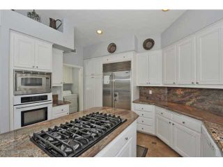 Photo 10: FALLBROOK House for sale : 4 bedrooms : 1298 Calle Sonia