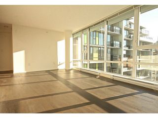Photo 10: 901 7988 ACKROYD Road in Richmond: Brighouse Condo for sale in "Quintet Tower A" : MLS®# V1038371