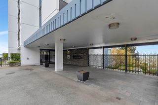 Photo 4: 501 2246 BELLEVUE Avenue in West Vancouver: Dundarave Condo for sale in "THE DOLPHIN" : MLS®# R2703981
