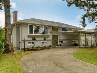 Photo 1: 505 Ridgebank Cres in Saanich: SW Northridge House for sale (Saanich West)  : MLS®# 841647