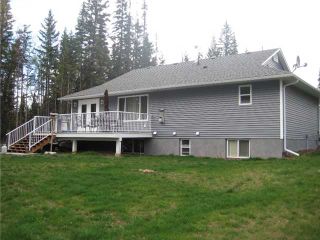 Photo 3: 8715 COLUMBIA RD in Prince George: Pineview House for sale (PG Rural South (Zone 78))  : MLS®# N200878