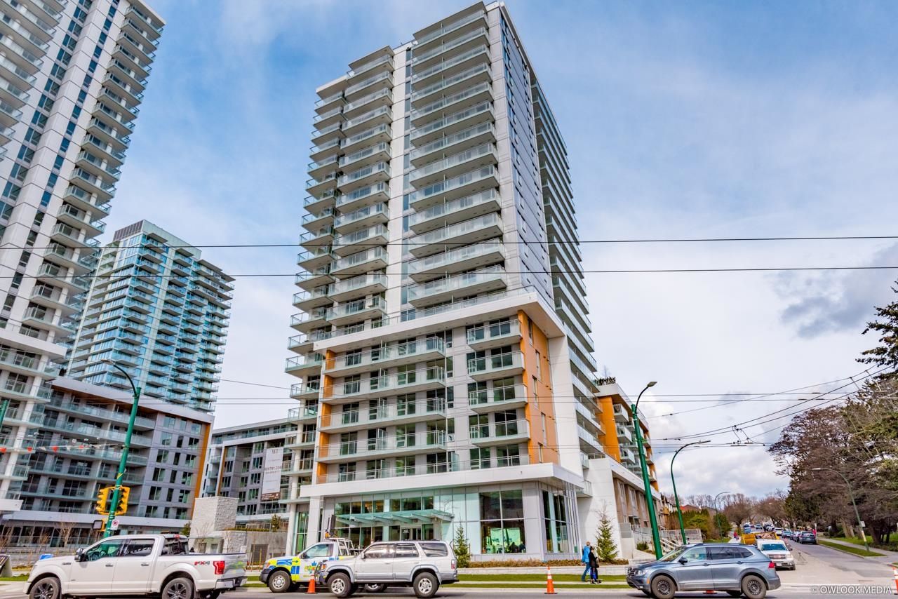 Main Photo: 2109 433 SW MARINE Drive in Vancouver: Marpole Condo for sale in "W1 EAST TOWER" (Vancouver West)  : MLS®# R2724327