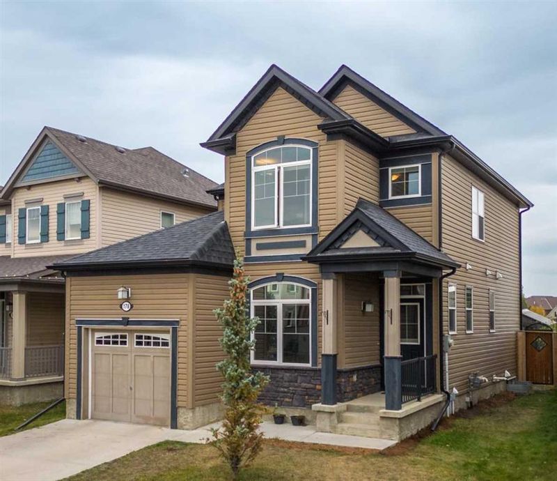 FEATURED LISTING: 178 Windstone Avenue Southwest Airdrie