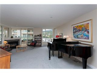 Photo 3: # 10D 338 TAYLOR WY in West Vancouver: Park Royal Condo for sale in "WESTROYAL" : MLS®# V998601