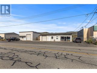 Photo 4: 4600 31 Street in Vernon: Industrial for sale : MLS®# 10259857