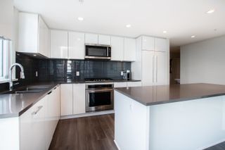 Photo 7: 1203 3096 WINDSOR Gate in Coquitlam: New Horizons Condo for sale in "MANTYLA" : MLS®# R2603414