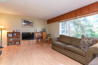 Photo 4: 618 Goldie Ave in VICTORIA: La Thetis Heights House for sale (Langford)  : MLS®# 813665