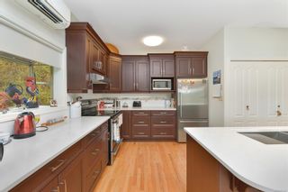 Photo 12: 28 4318 Emily Carr Dr in Saanich: SE Broadmead Row/Townhouse for sale (Saanich East)  : MLS®# 930647