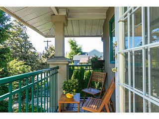 Photo 3: 310 929 W 16TH Avenue in Vancouver: Fairview VW Condo for sale in "OAKVIEW GARDENS" (Vancouver West)  : MLS®# V1085838