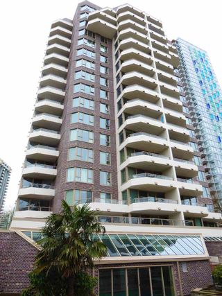 Photo 19: 706 5790 PATTERSON Avenue in Burnaby: Metrotown Condo for sale in "REGENT" (Burnaby South)  : MLS®# R2445152