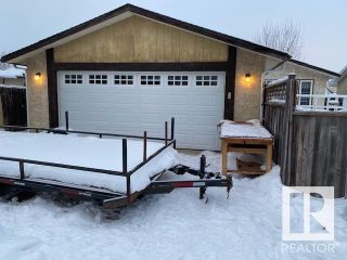 Photo 15: 12227 142 ave in Edmonton: Zone 27 House for sale : MLS®# E4324364