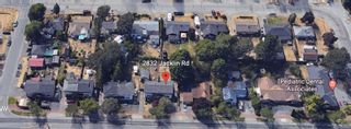Photo 1: 2832 Jacklin Rd in Langford: La Langford Proper Half Duplex for sale : MLS®# 906106