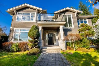 Main Photo: 314 E CARISBROOKE Road in North Vancouver: Upper Lonsdale House for sale : MLS®# R2848143