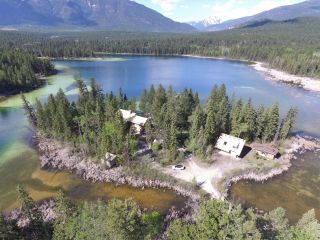 Photo 1: 3680 RAD ROAD in Invermere: House for sale : MLS®# 2474494